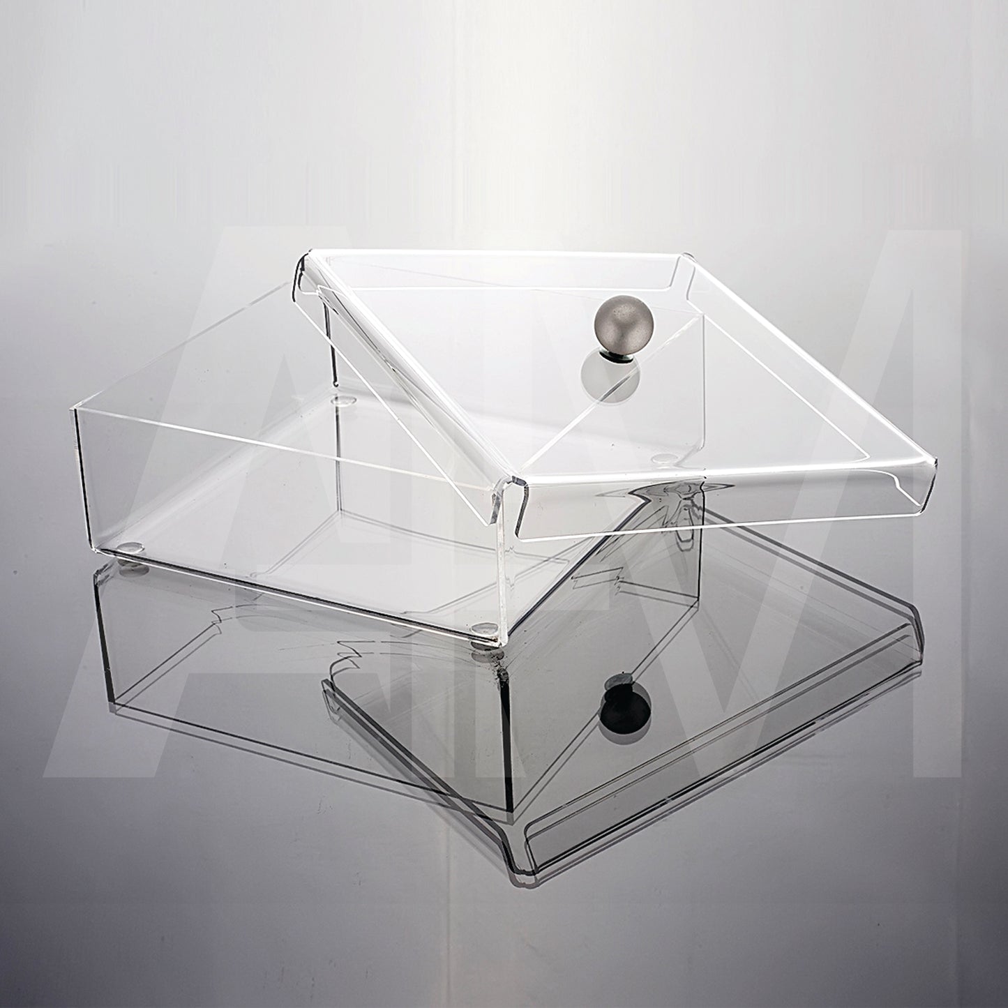 Square acrylic boxes