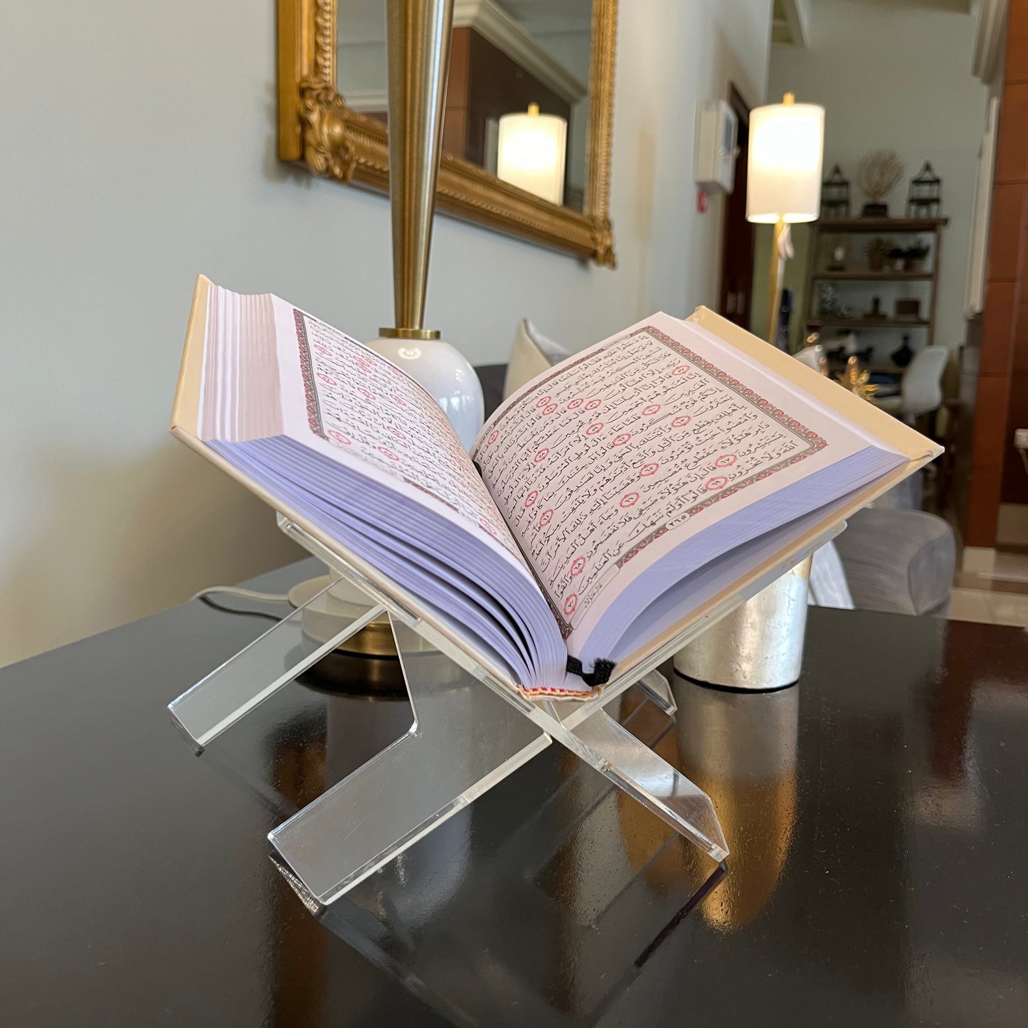 Acrylic Qur'an holder