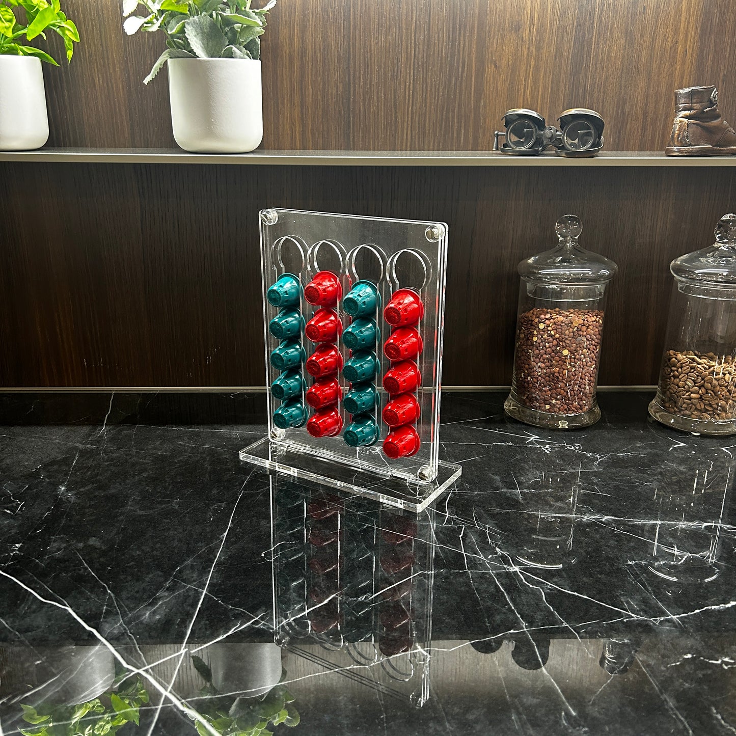 Capsules dispenser