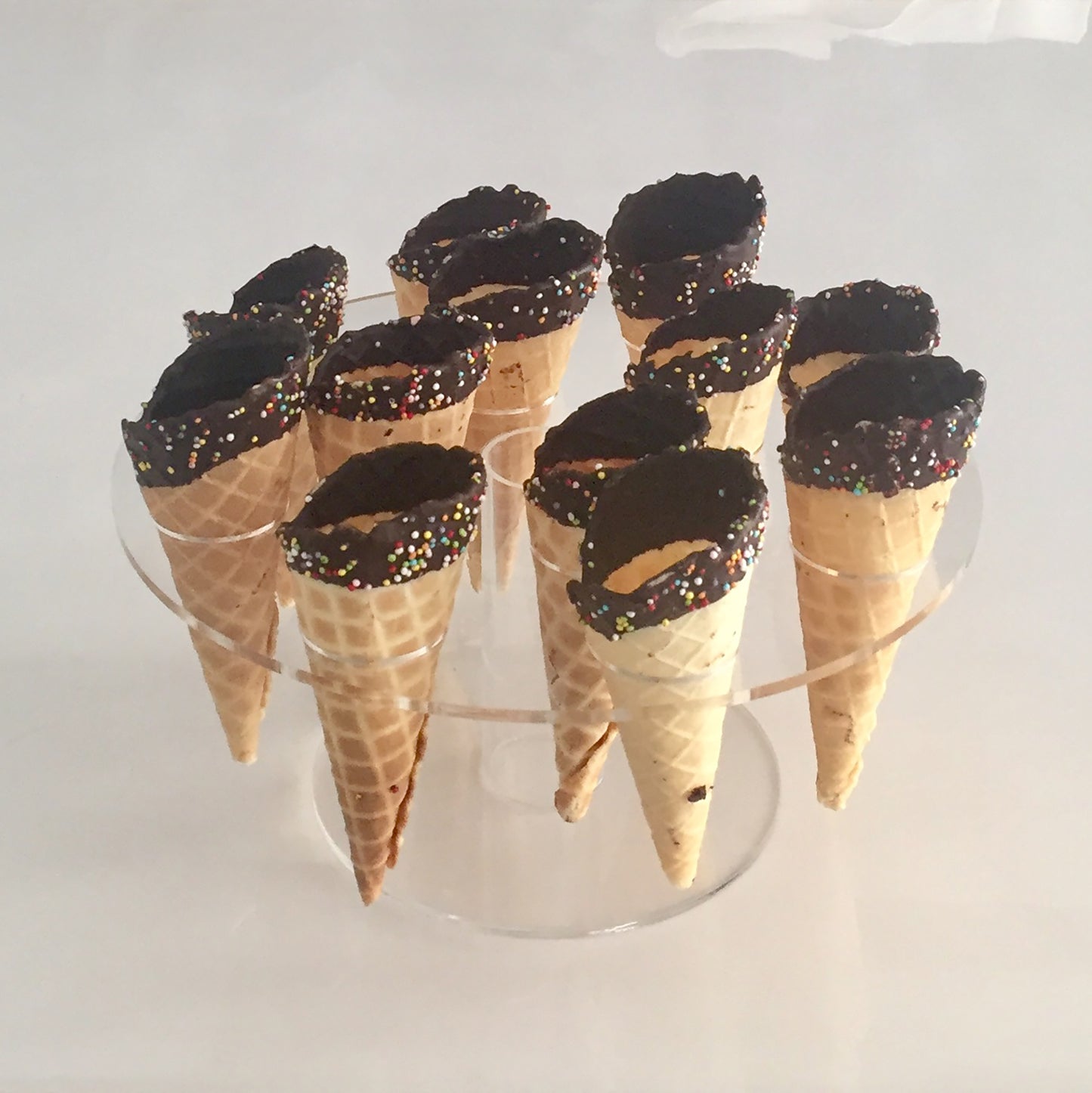 Acrylic Ice cream cones stand