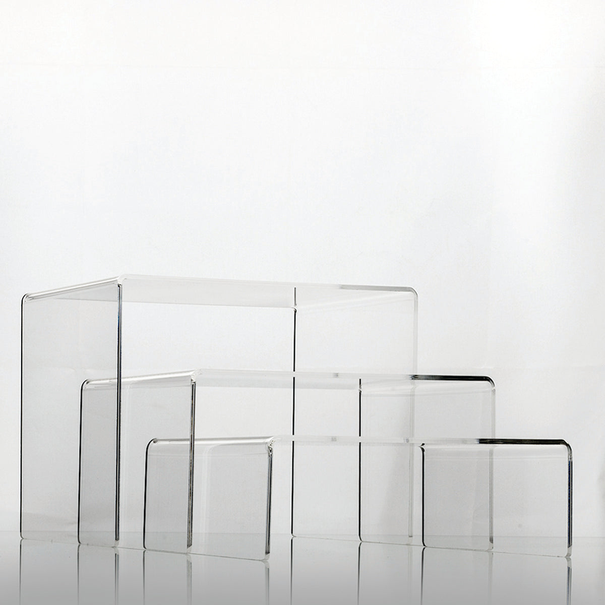 U shaped acrylic risers